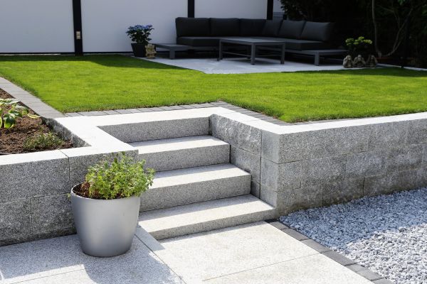 Cost of Backyard Step Repair in Bowling Green