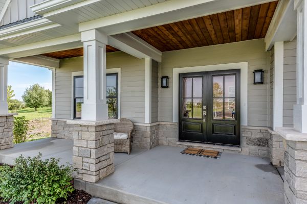 Cost of Porch Concrete Patching in Bowling Green